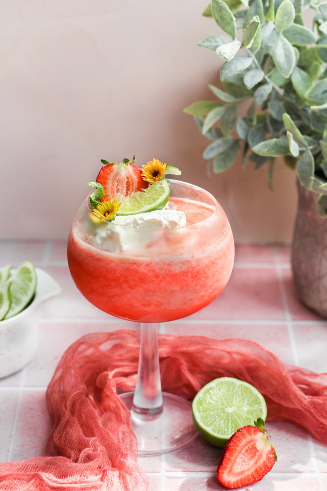 virgin daiquiri with strawberries and lime.