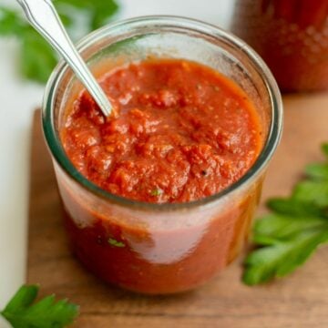 hearty marinara sauce in a glass jar.