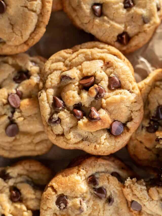 Thick Brown Butter Chocolate Chip Cookies